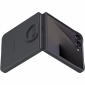 Панель Silicone Cover with Ring для Samsung Galaxy Flip 7 (EF-PF766TBEGUA) Black - фото 3 - Samsung Experience Store — брендовый интернет-магазин